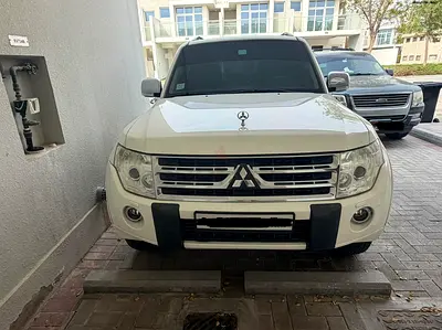 Mitsubishi Pajero 2010 GLS Medium Line GCC Specs