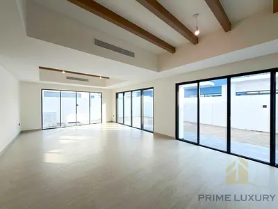 Luxury Villa | Various Options | Spacious Layout