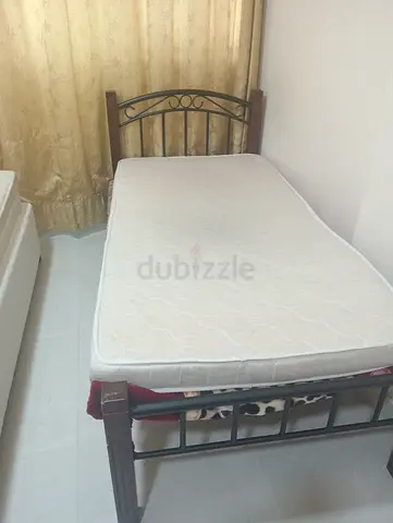 Single bed with mattress