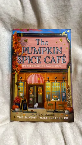 The Pumpkin Spice Café by Laurie Gilmore