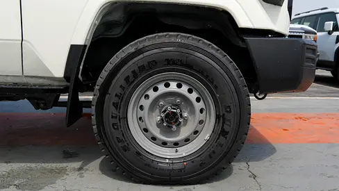 2026 Toyota LAND CRUISER 70 SERIES 照片 8