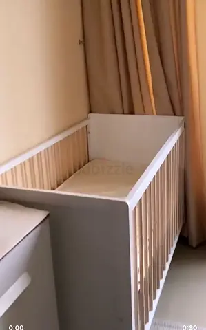 Crib 3 in 1 convertible