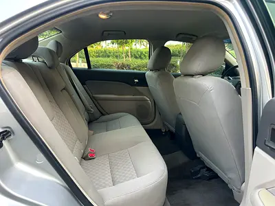 صورة 8 لـ 2011 FORD FUSION