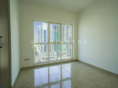 Spacious 2 BR | Prime Location | Vacant