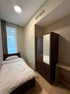 Private room - no commission- near to internet city metro station