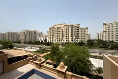 Great Price | Park Access | Coffee + View