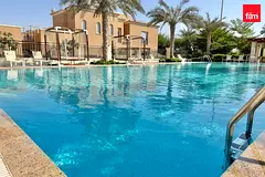 Single Row | Rented | Close To Pool