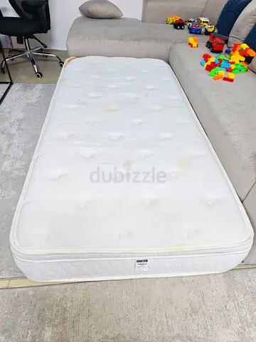 Single mattress (used) - good condition, minor stains