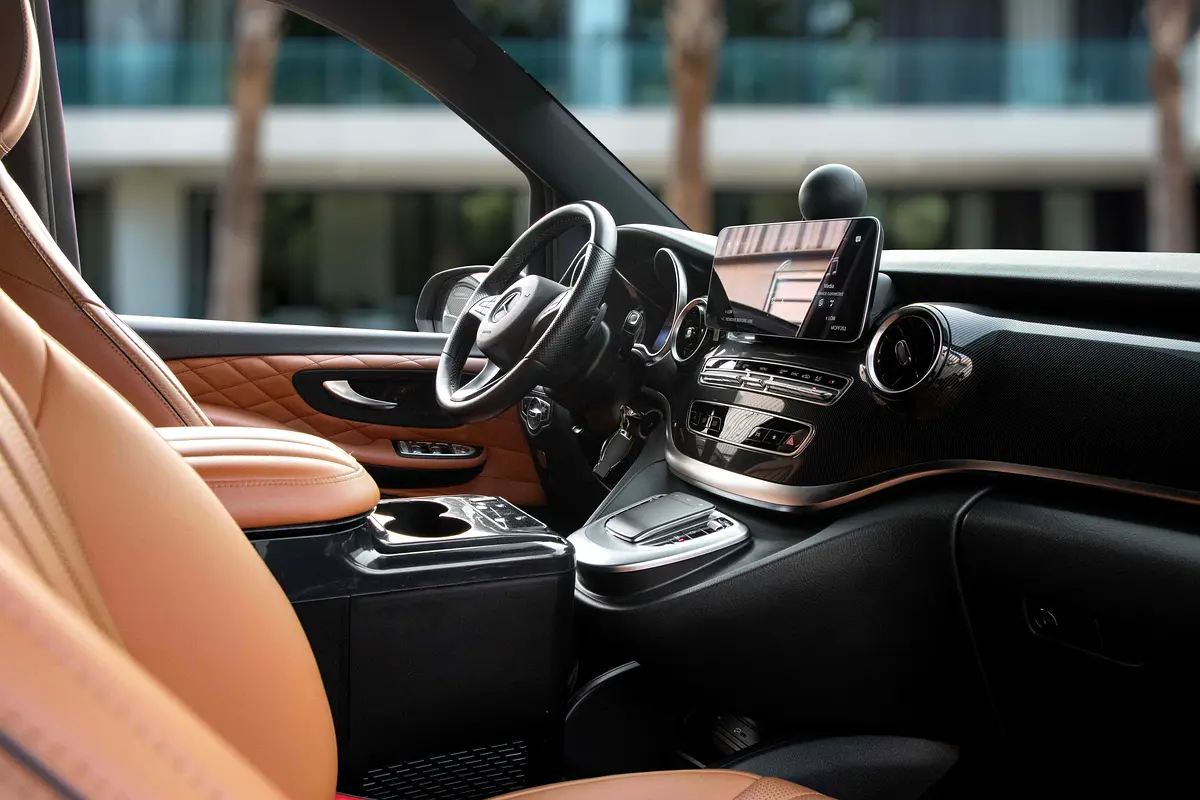 Mercedes-Benz V-Class 2023