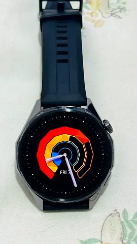 Used Huawei GT6 -Smartwatch with black Silicone Strap - slightly used, still under warranty.