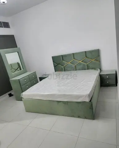Green Velvet King Bed with Headboard, Two Nightstands and Dresser