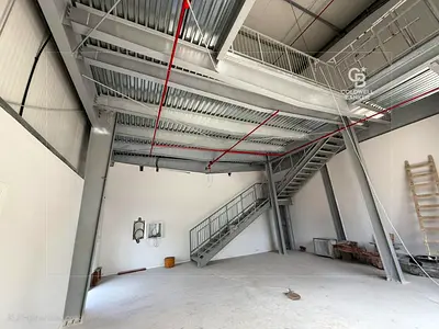 High Ceiling | Road Facing | Air Conditioned