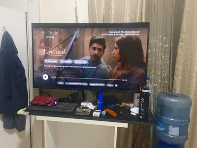 Samsung 49-inch LED Smart TV - Good Working Condition