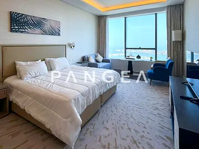 Vacant | Stunning Palm and Sea View | High Floor
