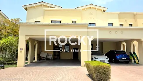 SPACIOUS 3BR VILLA | MAID'S ROOM | PRIVATE BACKYARD | AL YALAYIS 1