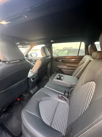 2023 Toyota CROWN 照片 13