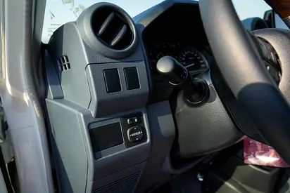 2026 Toyota LAND CRUISER 70 SERIES 缩略图 19