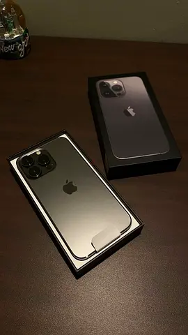I phone 13 pro max 128gb very clean