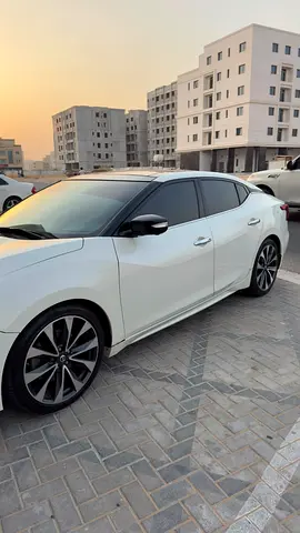 2016 Nissan MAXIMA 照片 4