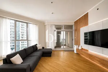 Fully Upgraded|Sea View | Furnished | High Floor