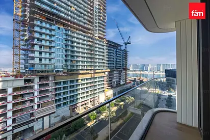 Premium Waterfront Living|Luxurious