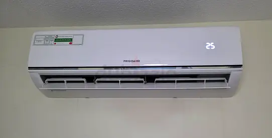 Frigidaire Split Wall Air Conditioner - Working Condition