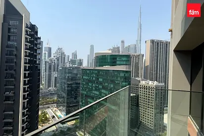 Burj & City View / Larg Layout / Multiple Cheques