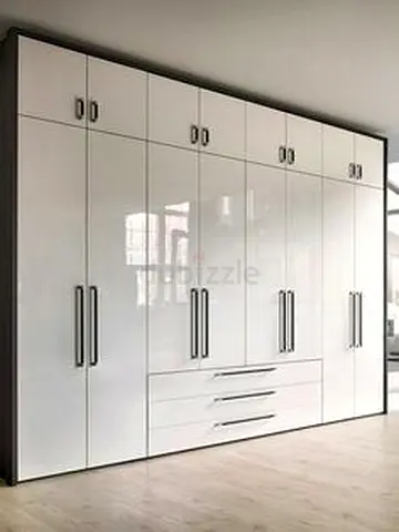 Premium Custom Wardrobes for Modern Homes