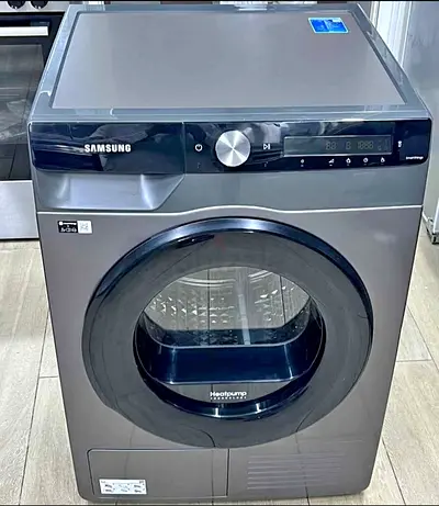 Samsung latest model heatpump 9kg dryer for sell good working