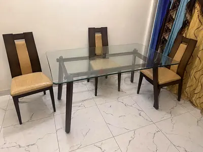 طاوله طعام سته كراسي بحاله حيده