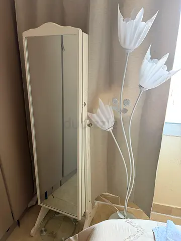 Mirror accessory stand , and light stand