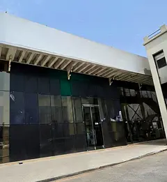 SHOWROOM FOR RENT DIRECT FROM OWNER