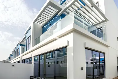 Corner | Close To Park And Pool | Vacant