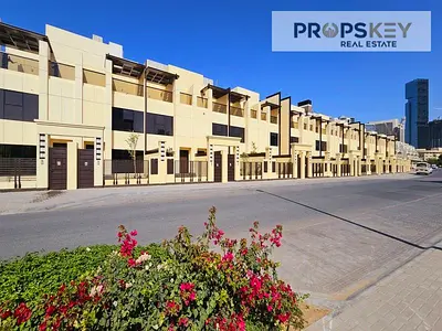 3 Ensuite Bedrooms +Maid || Private Garden || Spacious || Ready To Move