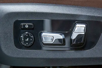 2026 BMW X5 — миниатюра 15