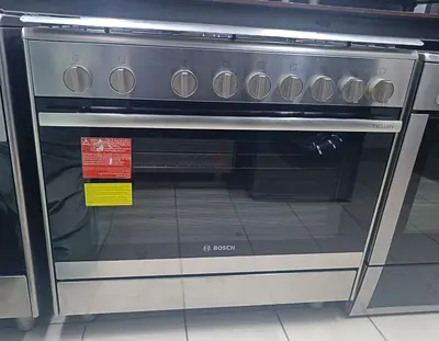 Bosch latest model gas Cooker 5 burner 90 / 60 cm very good condition