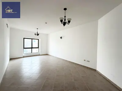 شقة بغرفتي نوم في طابق مرتفع | تصميم عصري | إطلالة على الحي | مطبخ مغلق | جاهزة للسكن