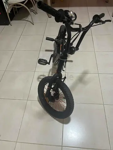 Kids BMX-style bike — sturdy small frame, good condition