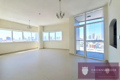 Best Priced | 12 Cheques | Kitchen Equipped
