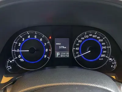 2018 Infiniti QX70 照片 15
