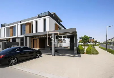 Corner | Park Facing | All En-suite bathrooms