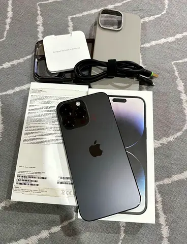 iPhone 14 Pro Max 256GB
* بطارية 80%
* الكرتون موجود
* بدون شاحن
* أصلي بالكامل
اللون :Space Bla