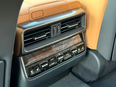 2026 Lexus LX-SERIES — фото 11