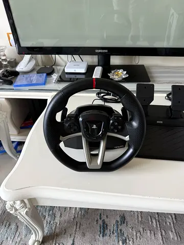 For PC, PS5 and PS4 Logitech G29 Racing Wheel with Pedals - Good Condition