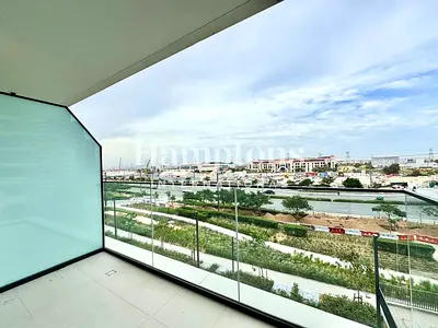 Low Floor | Large Layout | Corner Unit