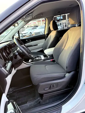 صورة 6 لـ 2022 KIA CARNIVAL