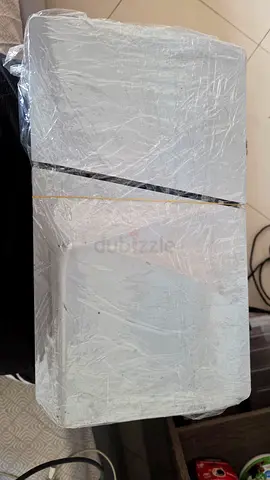 Used Ps5. Bought on April 2024. Working condition .