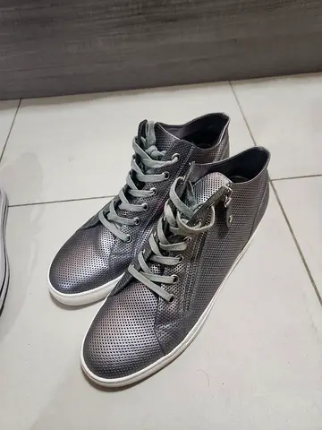 Grey perforated leather casual sneakers - lightly used