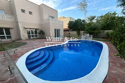 Upgraded | Private Pool | Full Lake Views
