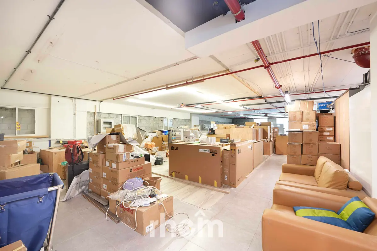 gallery-image